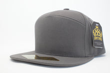 Load image into Gallery viewer, 7 Panel Cotton Flat Brim Snapback (D.Grey) #EE102
