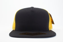 Load image into Gallery viewer, 5 Panel Cotton Trucker Flat Brim Snapback (Black/Gold) #EE106
