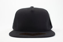 Load image into Gallery viewer, 5 Panel Cotton Flat Brim Snapback (Black) #EE107
